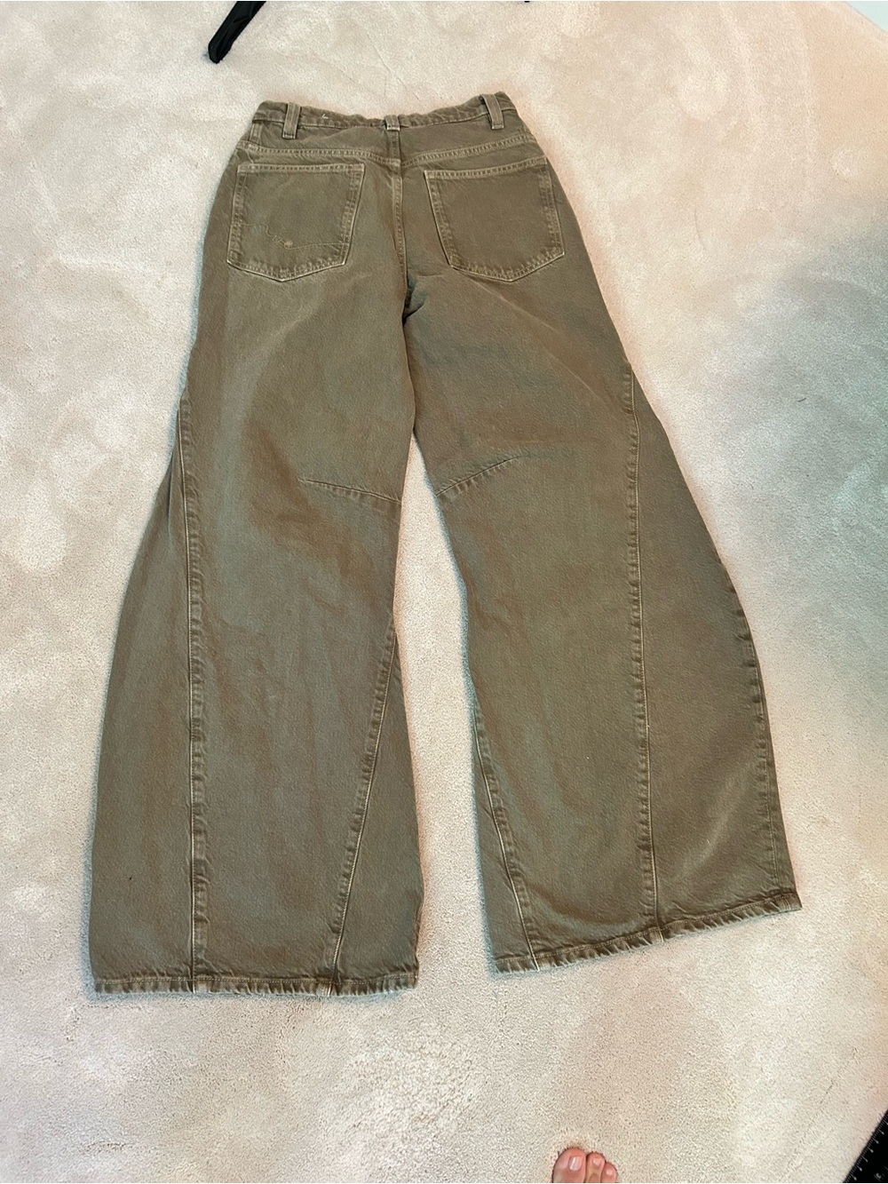 We The Free Eden High Slouchy Flare Jeans | Lasso | Womens 25 - Picture 6 of 6